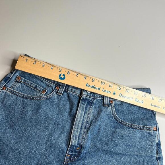 Vintage Levi’s 550 Relaxed Fit Denim Shorts Men’s 34 Made in USA Blue Jean Cut - Picture 3 of 9